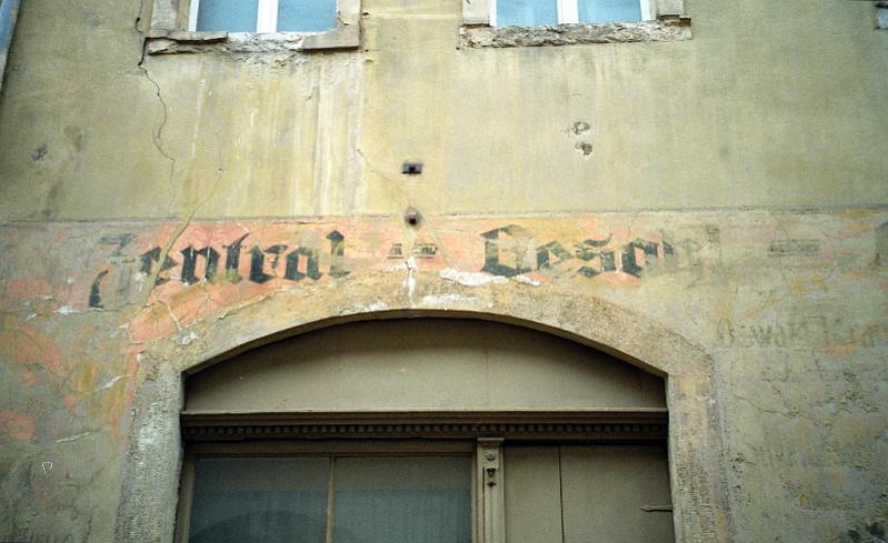Zittau, Baderstr. 4, 5.11.2000 (2).jpg - Zentral-Besohl-Anstalt, Oswald Krause